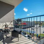 Lola & Bela - Free Parking & Balcony Apartment Pula