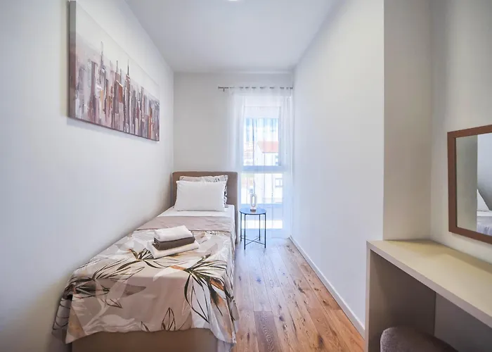 Lola & Bela - Free Parking & Balcony *