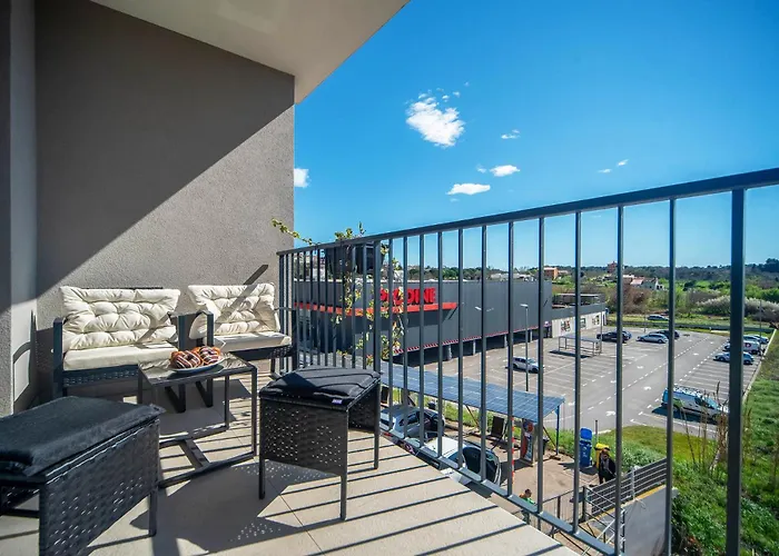 Lola & Bela - Free Parking & Balcony Lejlighed Pula